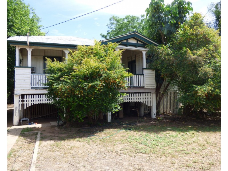 57 Victoria Street, St George QLD 4487