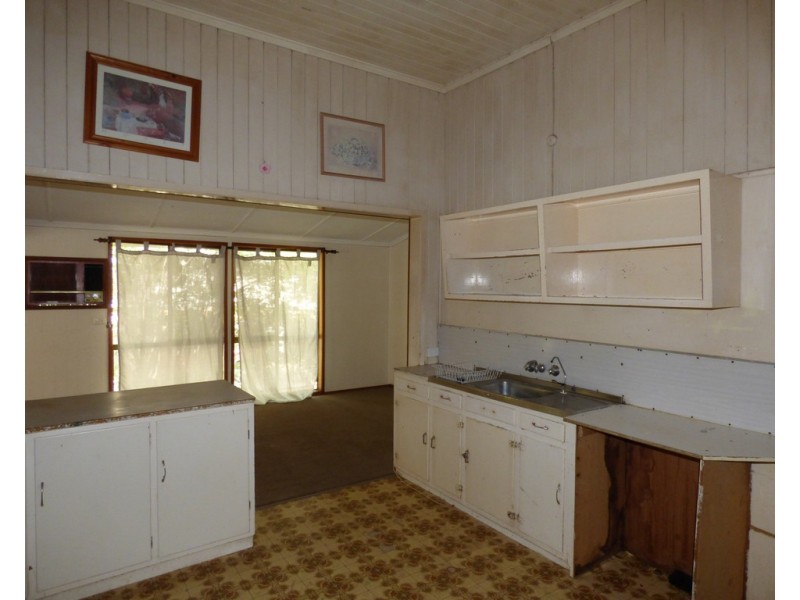 57 Victoria Street, St George QLD 4487