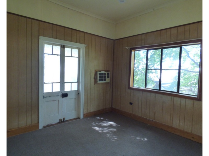 57 Victoria Street, St George QLD 4487