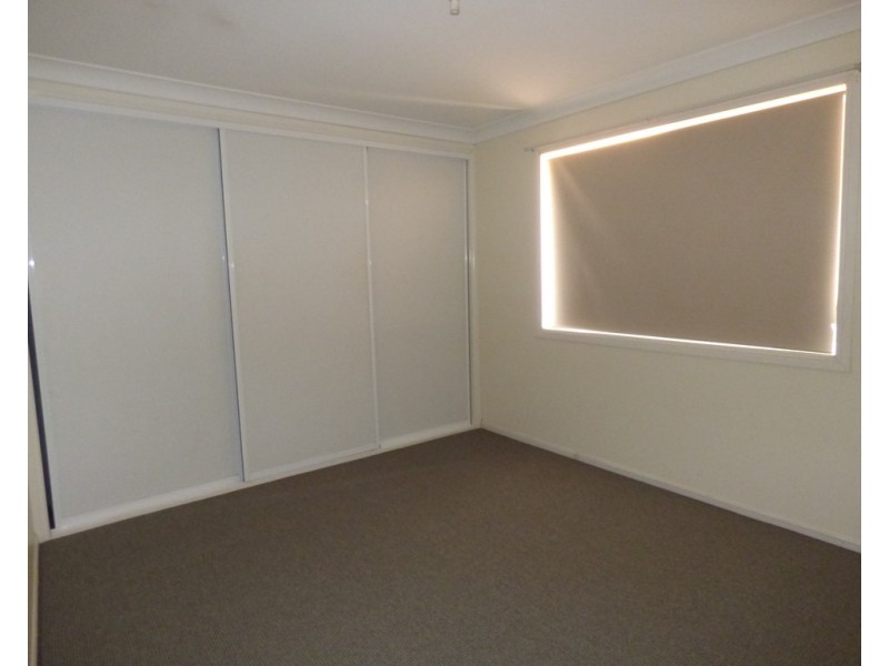 10 Barlee Street, St George QLD 4487