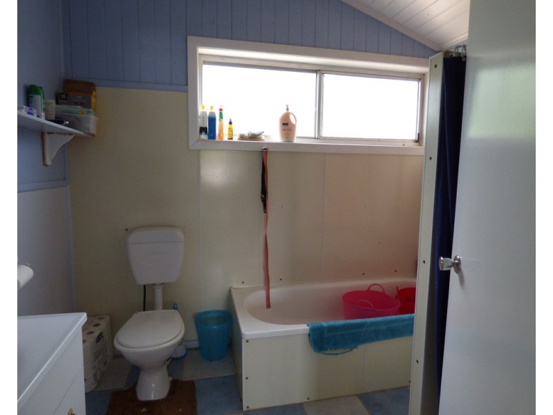 55 Victoria Street, St George QLD 4487