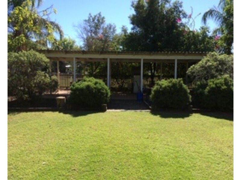 55 Victoria Street, St George QLD 4487