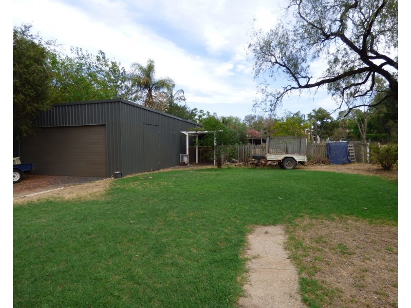 55 Victoria Street, St George QLD 4487