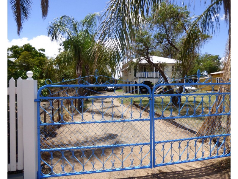 55 Victoria Street, St George QLD 4487