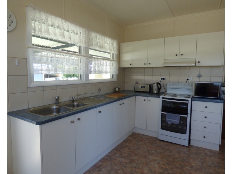 24 Marie Street, St George QLD 4487