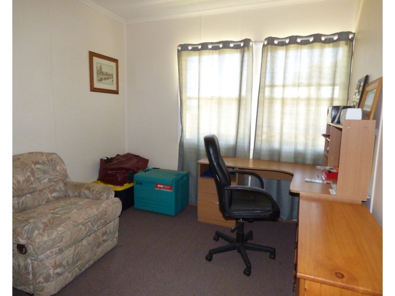 24 Marie Street, St George QLD 4487