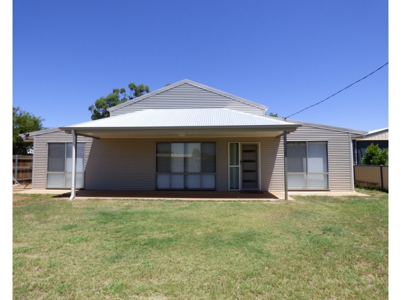 78 Church Street, St George QLD 4487