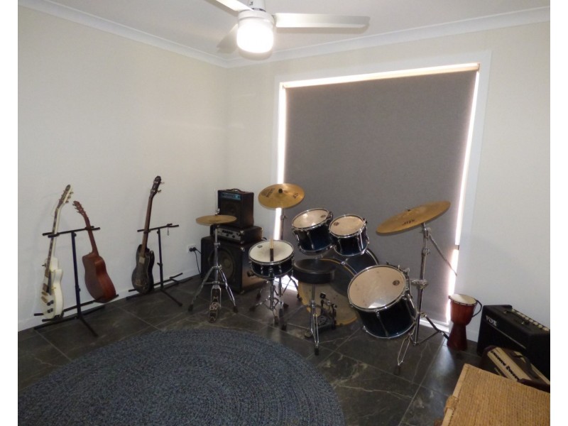 78 Church Street, St George QLD 4487