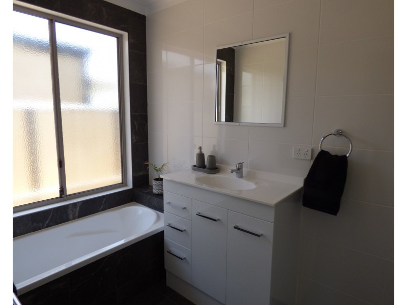 78 Church Street, St George QLD 4487