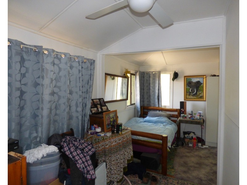 56 Moore Street, Dirranbandi QLD 4486