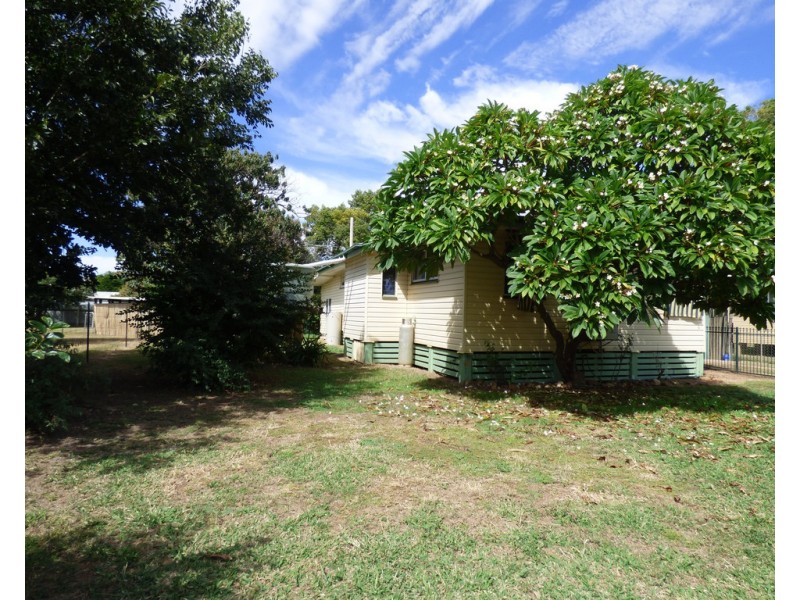 10 Logan Lane, St George QLD 4487