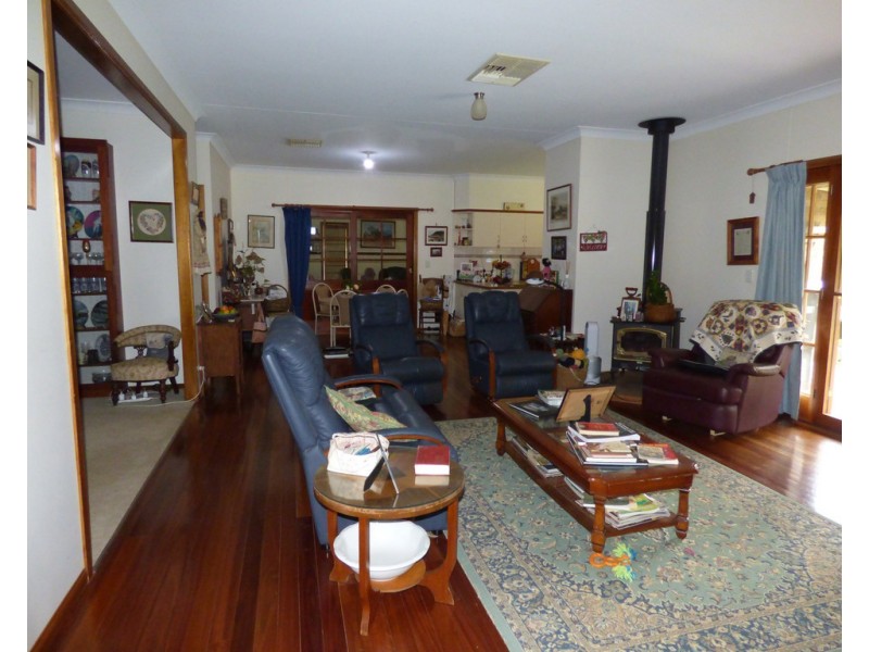 249-253 Alfred Street, St George QLD 4487