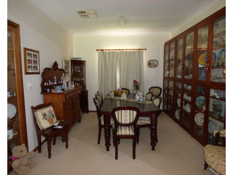 249-253 Alfred Street, St George QLD 4487