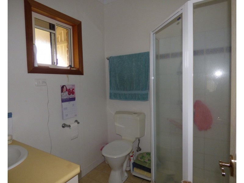 249-253 Alfred Street, St George QLD 4487