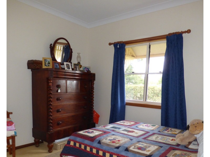 249-253 Alfred Street, St George QLD 4487