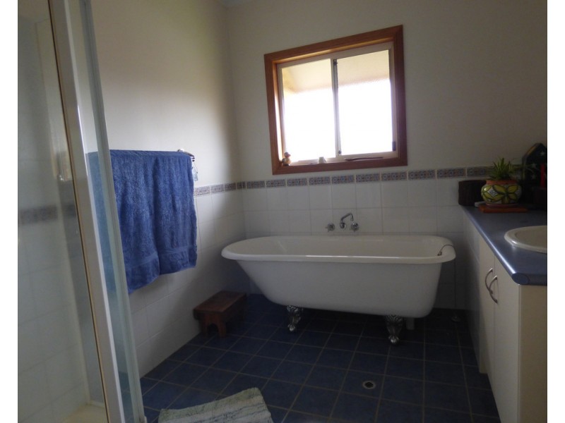 249-253 Alfred Street, St George QLD 4487