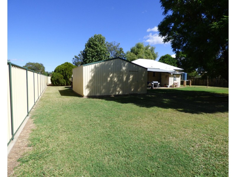 51 Roe Street, St George QLD 4487