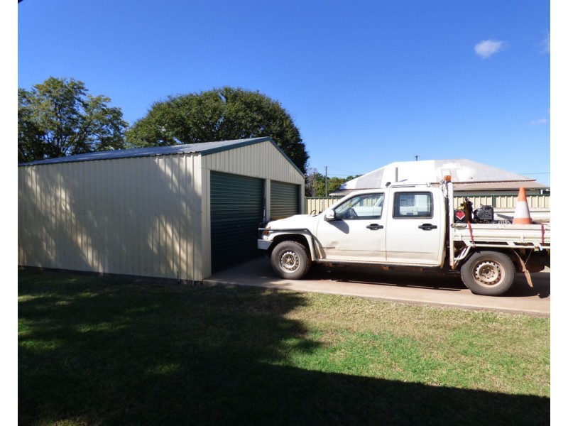 51 Roe Street, St George QLD 4487