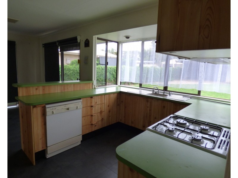 24 Charles Street, St George QLD 4487