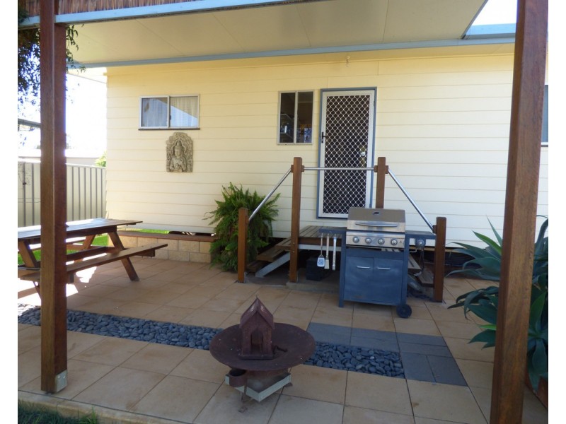 44 Barlee Street, St George QLD 4487