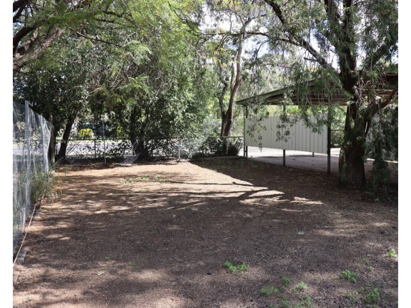 9-11 Church Street, St George QLD 4487