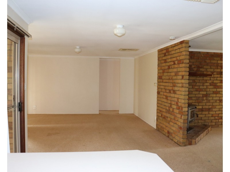 4 Cutler Court, St George QLD 4487