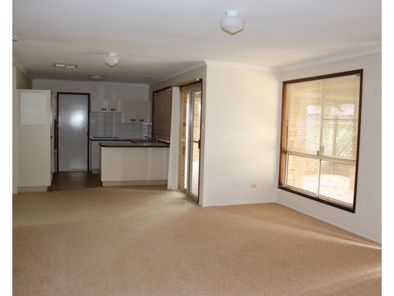 4 Cutler Court, St George QLD 4487