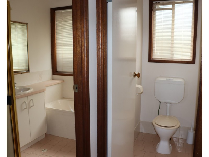 4 Cutler Court, St George QLD 4487