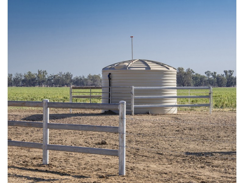 914 RETREAT ROAD, Warkon QLD 4417