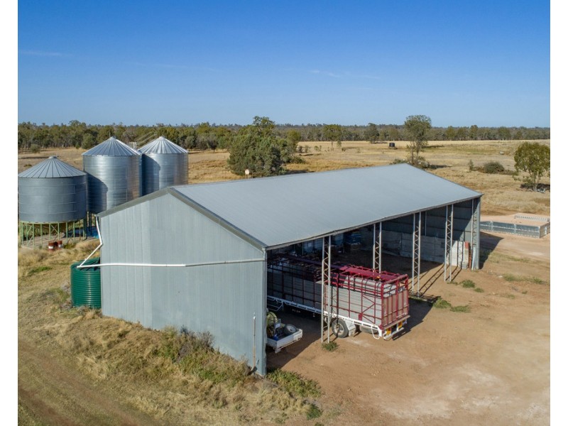 914 RETREAT ROAD, Warkon QLD 4417