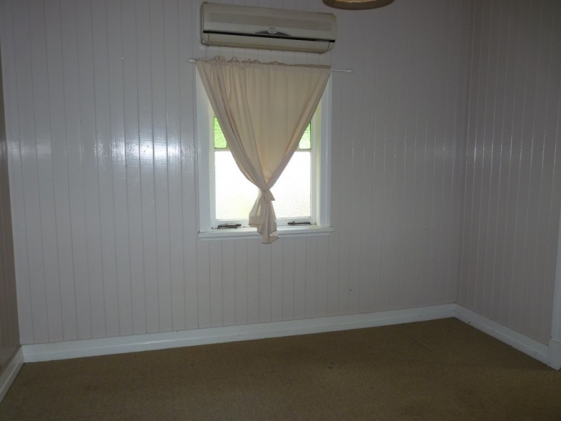 55 Victoria Street, St George QLD 4487