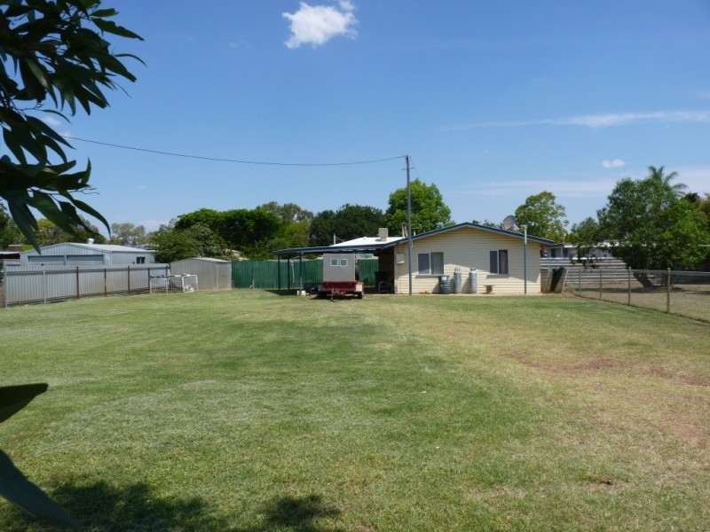 60 Alfred Street, St George QLD 4487