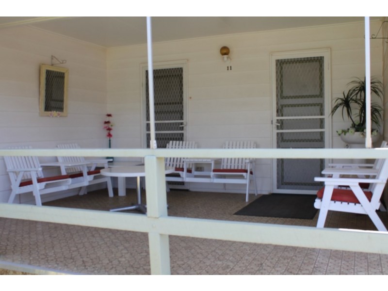 11 Charles Street, St George QLD 4487