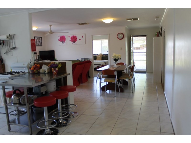 11 Charles Street, St George QLD 4487