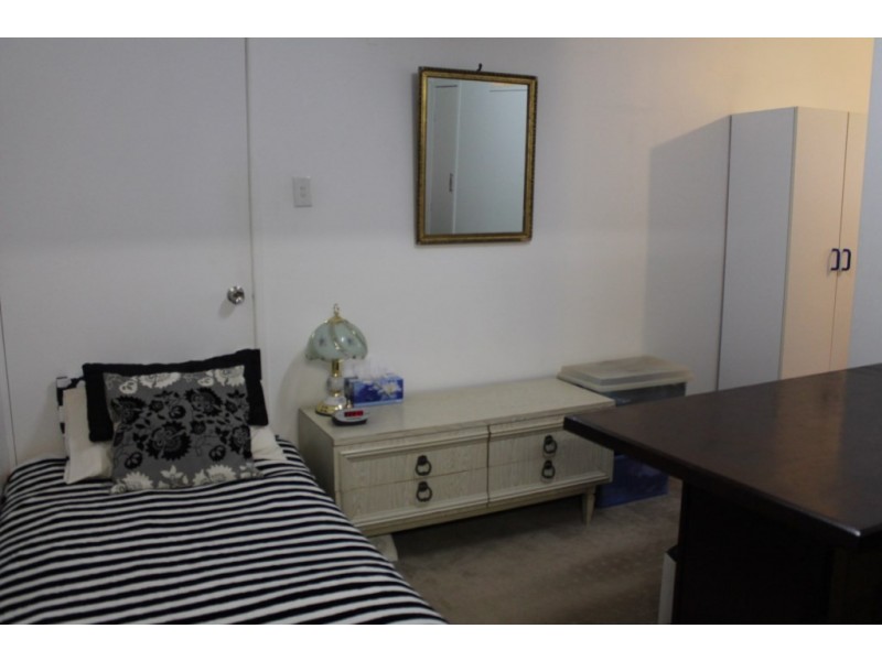 11 Charles Street, St George QLD 4487