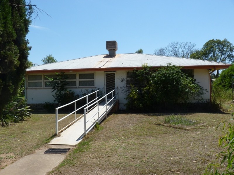 53 Grey Street, St George QLD 4487