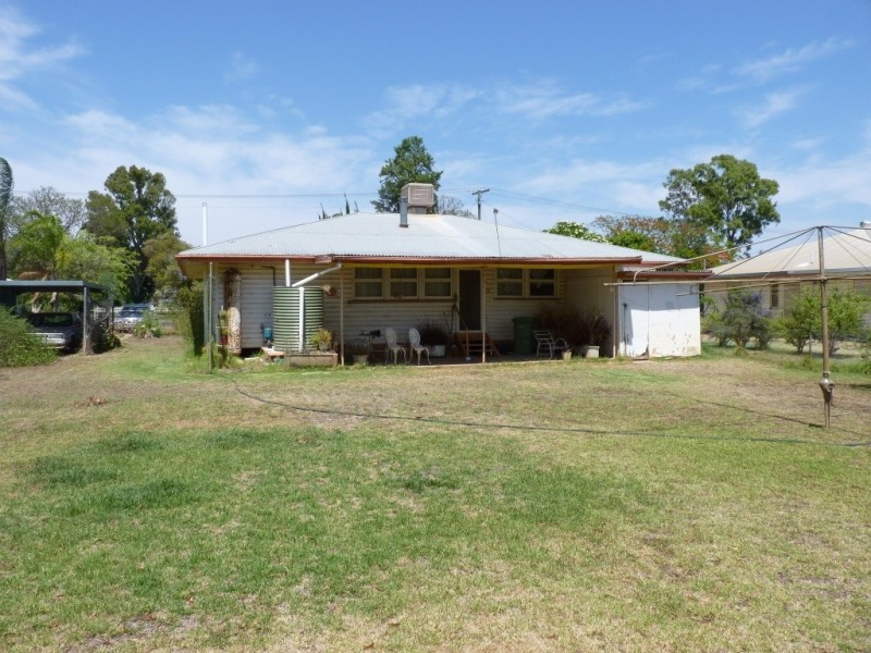 53 Grey Street, St George QLD 4487