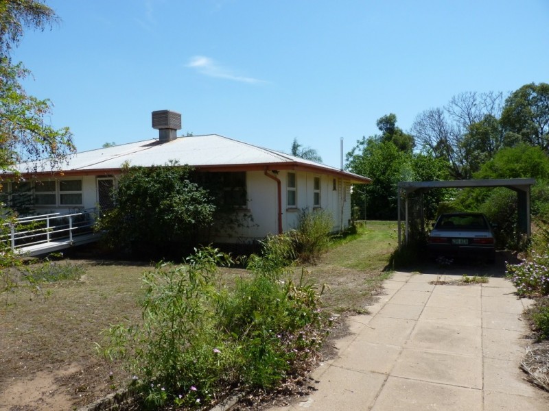 53 Grey Street, St George QLD 4487