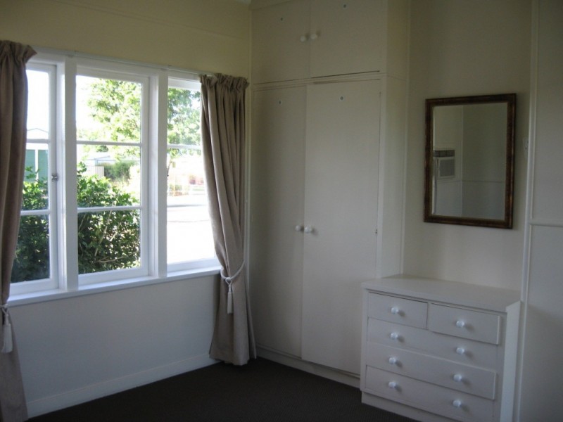 22 Wattle Drive, St George QLD 4487