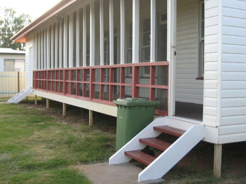 22 Wattle Drive, St George QLD 4487