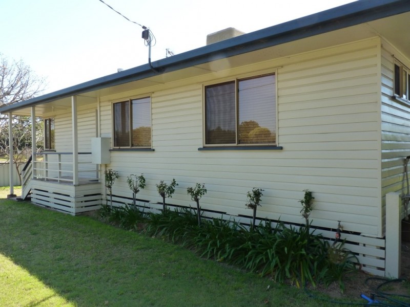 41 Murchison Street, St George QLD 4487