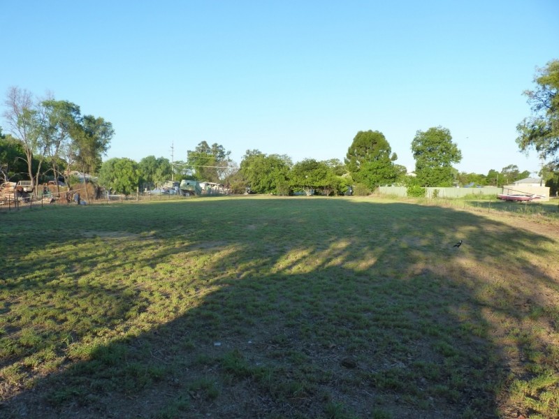 64 Scott Street, St George QLD 4487