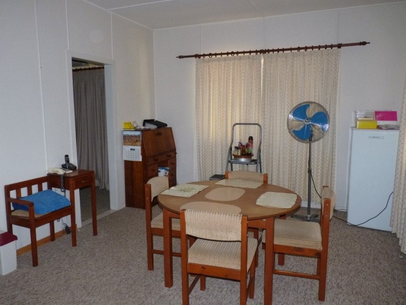 21 Weatherall Street, St George QLD 4487