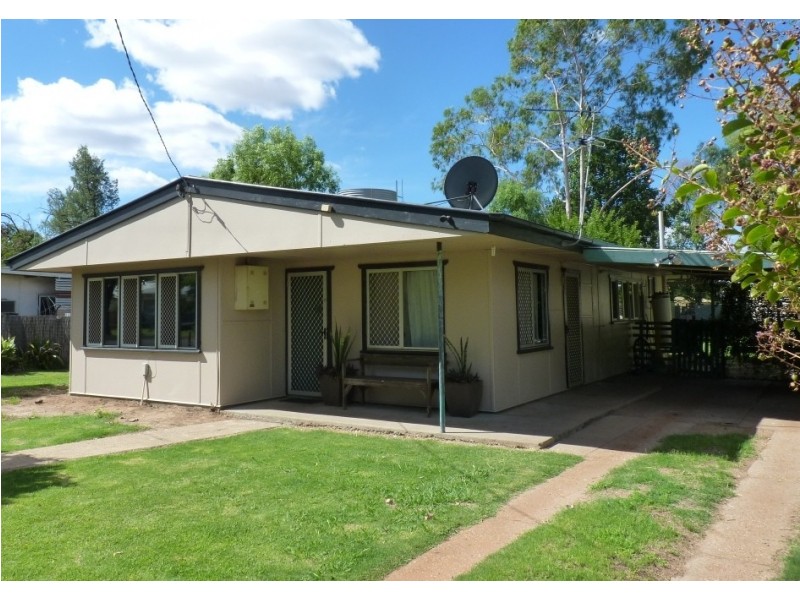 35 Kenny Lane, St George QLD 4487