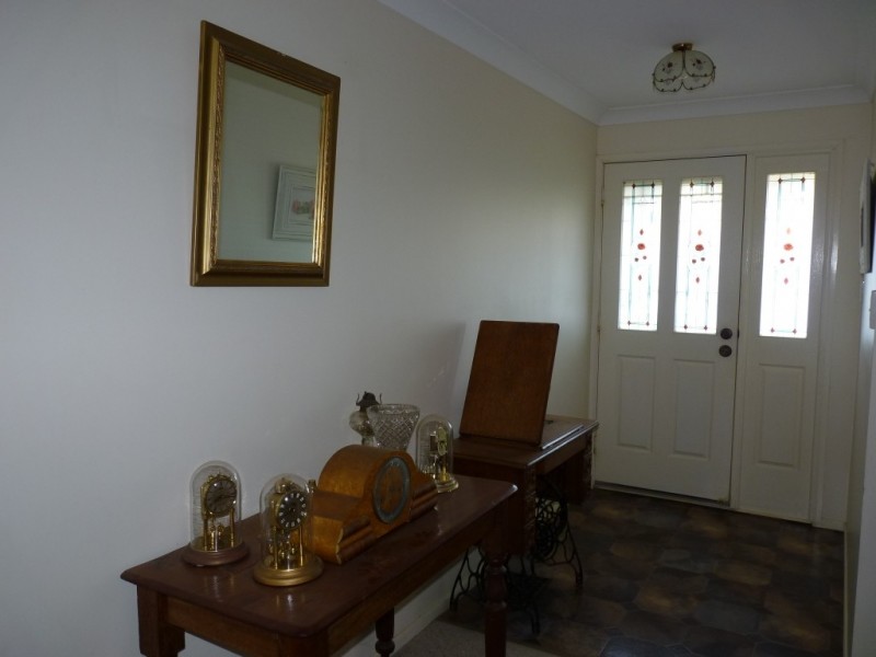 15 Taylor Street, St George QLD 4487