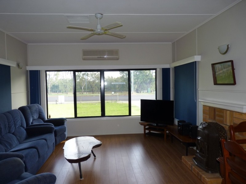 54 St Georges Terrace, St George QLD 4487