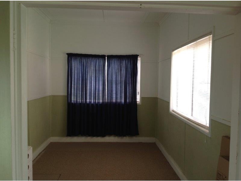 73-79 Ida St, Dirranbandi QLD 4486