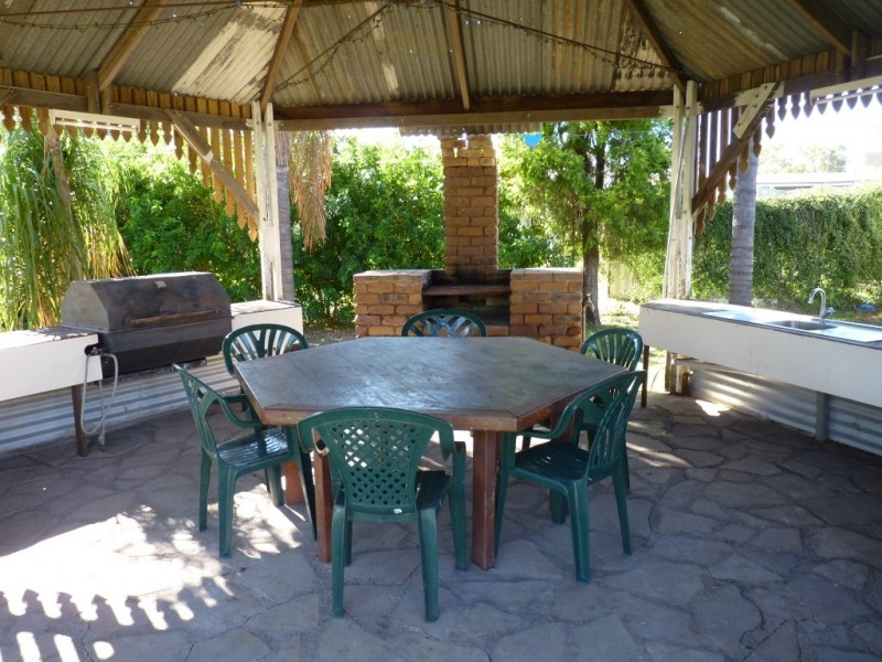 7 Robert Street, St George QLD 4487