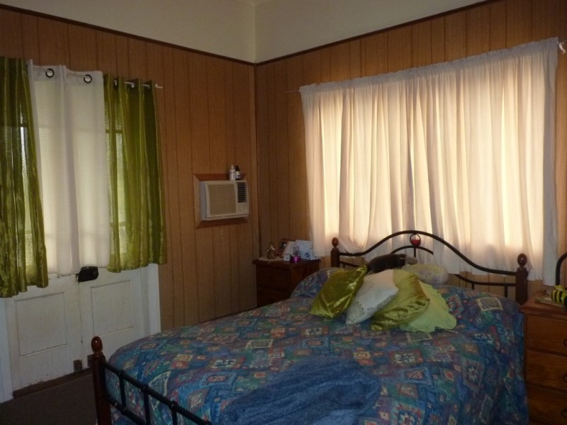 57 Victoria Street, St George QLD 4487