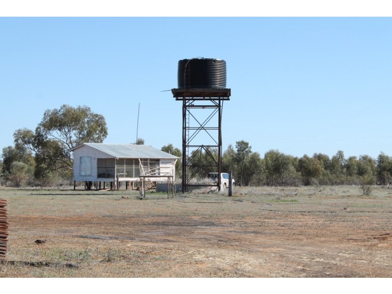 2209 KYWONG ROAD, Cunnamulla QLD 4490